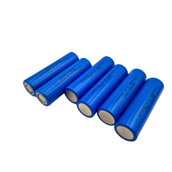 Batería Celdas Li-Ion 18650 3000 mah Batería Celdas Li-Ion 18650 3000 mah