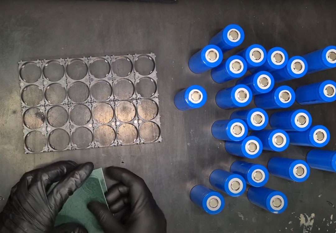 En este momento estás viendo Tutorial paso a paso de como eliminar una vieja batería de plomo